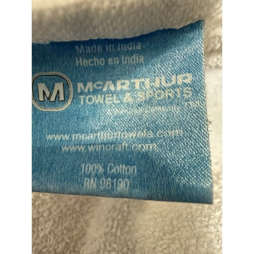 Vtg Cotton Beach Bath Towel  Crest Oral B Toothpaste  Dental advertisement Read